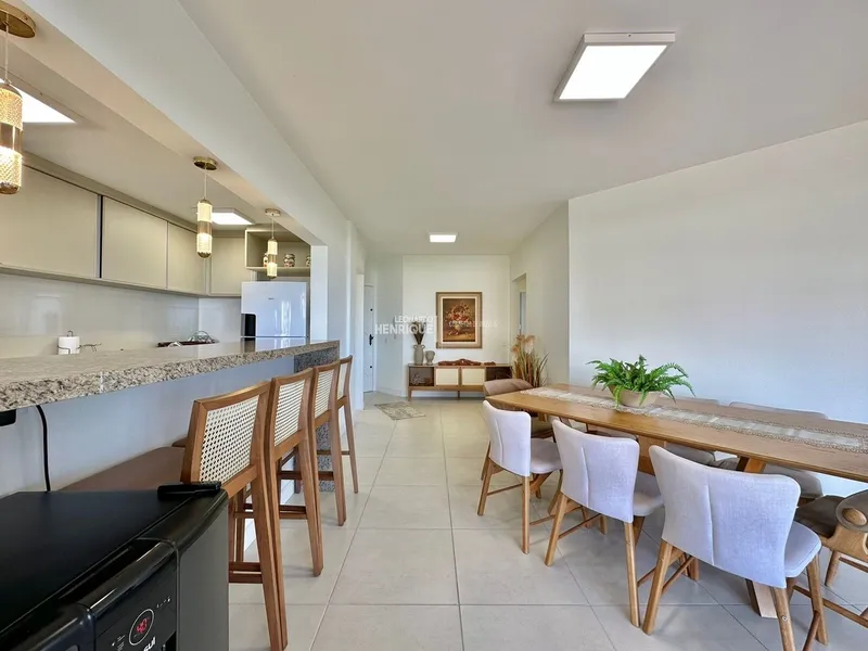 APARTAMENTO FRENTE PRAÇA E COM VISTA PARA O MAR: 17ª foto da galeria de imagens do imóvel