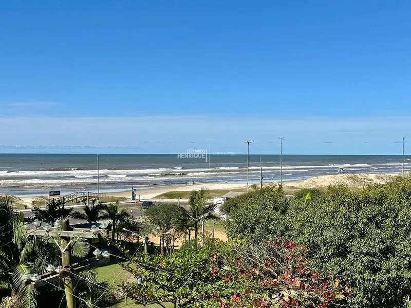 APARTAMENTO FRENTE PRAÇA E COM VISTA PARA O MAR: 15ª foto da galeria de imagens do imóvel