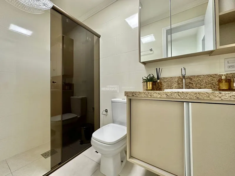 APARTAMENTO FRENTE PRAÇA E COM VISTA PARA O MAR: 30ª foto da galeria de imagens do imóvel