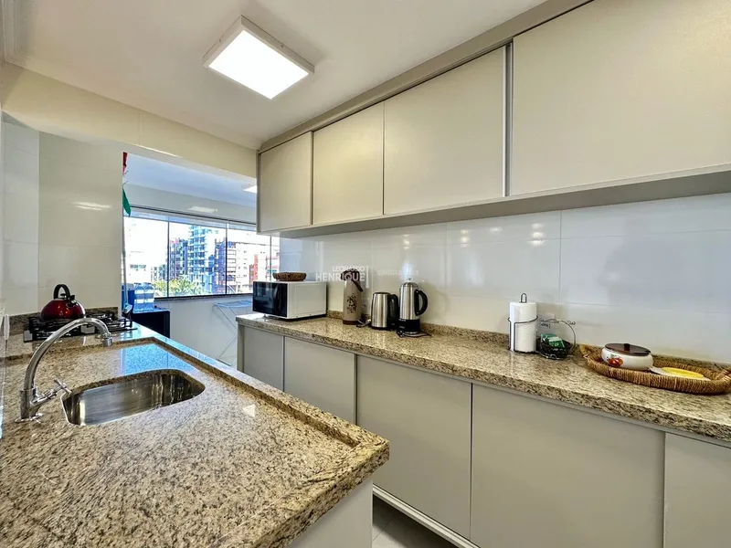 APARTAMENTO FRENTE PRAÇA E COM VISTA PARA O MAR: 22ª foto da galeria de imagens do imóvel