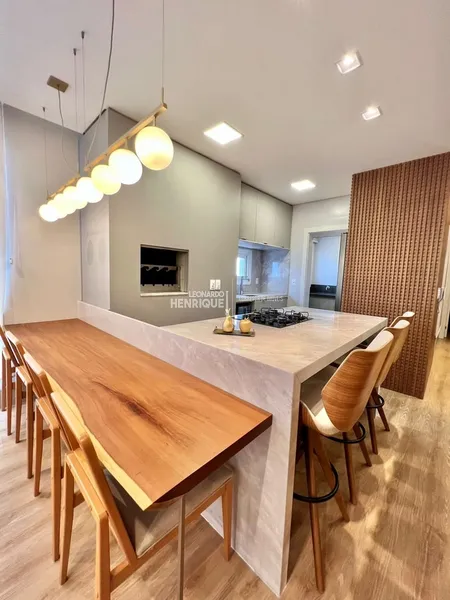 APARTAMENTO FINAMENTE MOBILIADO E DECORADO: 11ª foto da galeria de imagens do imóvel