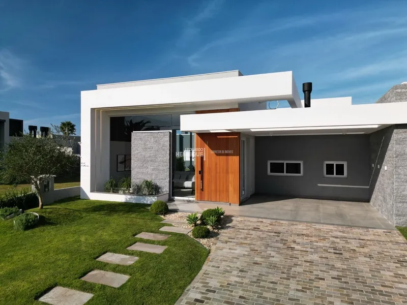 CONDOMÍNIO DUBAI  CASA À VENDA: 2ª foto da galeria de imagens do imóvel