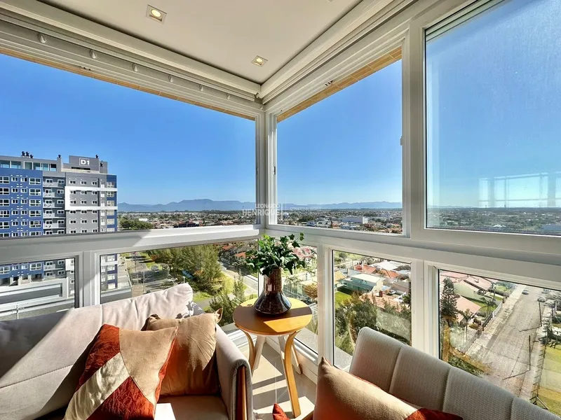 APARTAMENTO À VENDA COM VISTA ETERNA PARA O MAR E SERRA: 4ª foto da galeria de imagens do imóvel