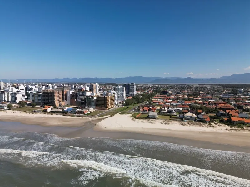 APARTAMENTO À VENDA COM VISTA ETERNA PARA O MAR E SERRA: 36ª foto da galeria de imagens do imóvel