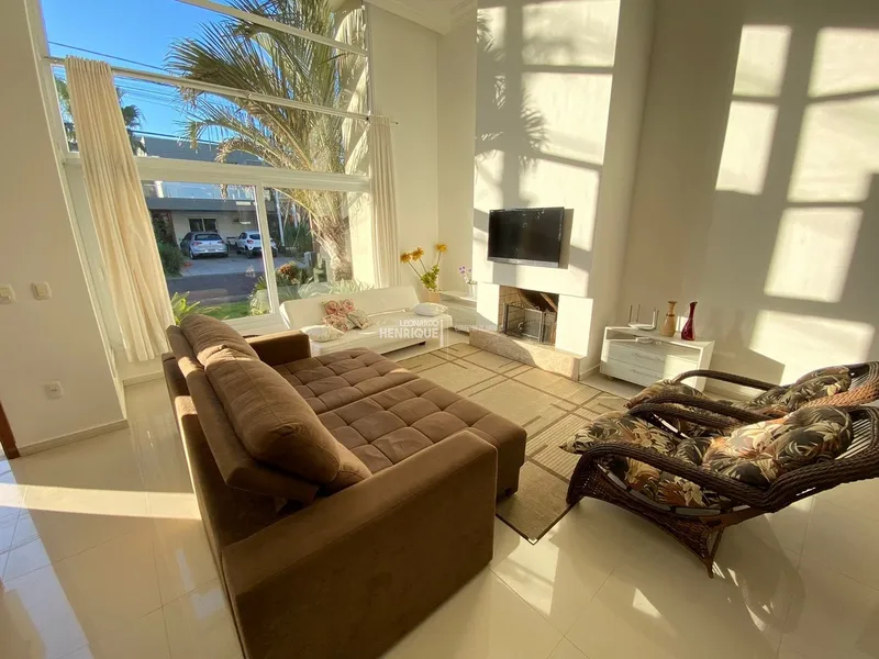 Casa no Condomínio Las Palmas: 6ª foto da galeria de imagens do imóvel