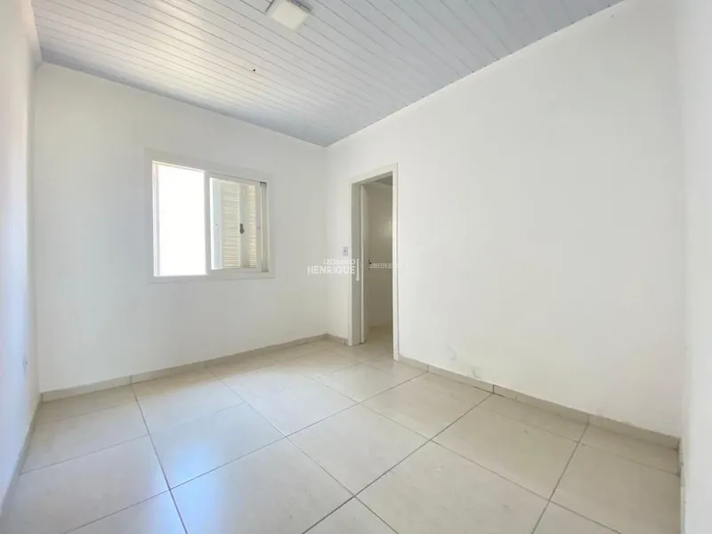 ÓTIMA CASA DE TRÊS DOMITÓRIOS: 6ª foto da galeria de imagens do imóvel