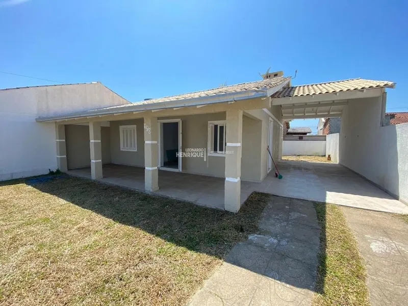 ÓTIMA CASA DE TRÊS DOMITÓRIOS: 1ª foto da galeria de imagens do imóvel