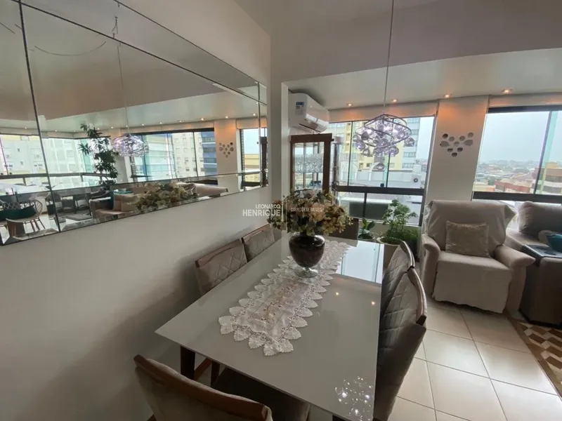 BELLISSIMO APARTAMENTO NA PRAIA COM 02 VAGAS DE GARAGEM: 5ª foto da galeria de imagens do imóvel