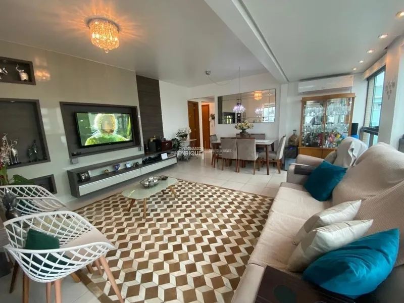 BELLISSIMO APARTAMENTO NA PRAIA COM 02 VAGAS DE GARAGEM: 1ª foto da galeria de imagens do imóvel