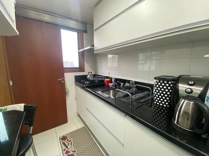 BELLISSIMO APARTAMENTO NA PRAIA COM 02 VAGAS DE GARAGEM: 10ª foto da galeria de imagens do imóvel