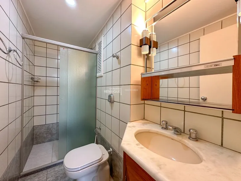 APARTAMENTO À VENDA  COM VISTA PARA O MAR E PRAÇA DO FAROL: 15ª foto da galeria de imagens do imóvel