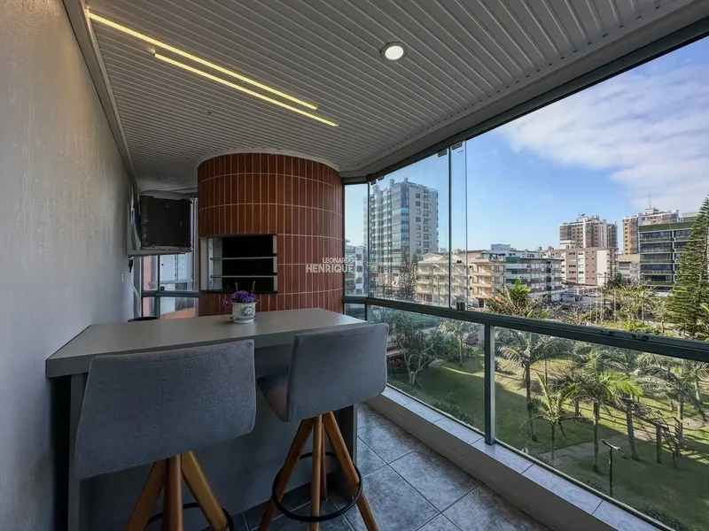 APARTAMENTO À VENDA  COM VISTA PARA O MAR E PRAÇA DO FAROL: 5ª foto da galeria de imagens do imóvel
