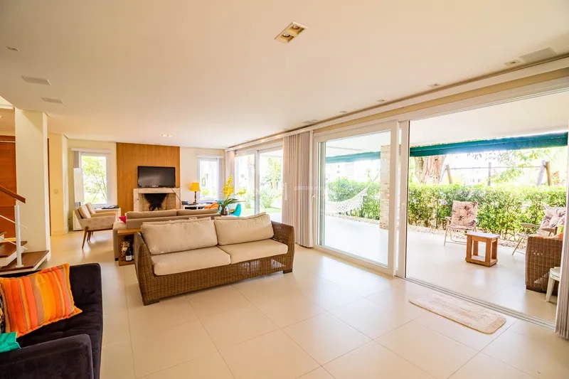 Sobrado no condomínio Porto Coronado: 6ª foto da galeria de imagens do imóvel