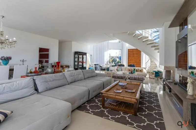 Mansão de esquina no Condomínio Enseada: 14ª foto da galeria de imagens do imóvel