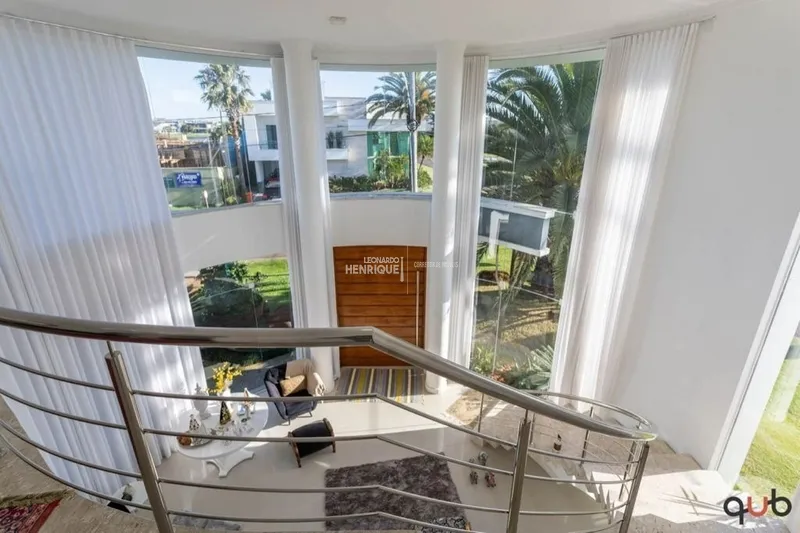 Mansão de esquina no Condomínio Enseada: 6ª foto da galeria de imagens do imóvel