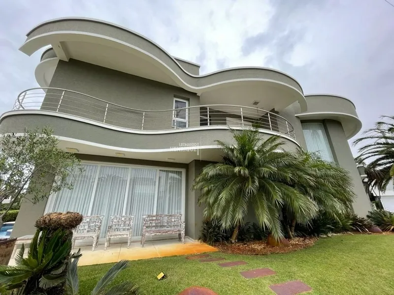 Mansão de esquina no Condomínio Enseada: 17ª foto da galeria de imagens do imóvel