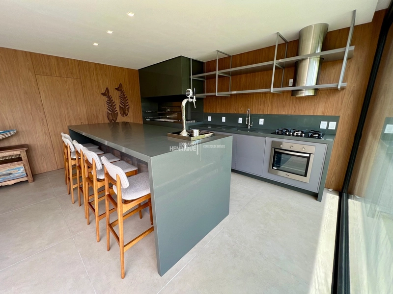 Casa em cond. Incrível de suítes Mobiliada e decorada: 20ª foto da galeria de imagens do imóvel