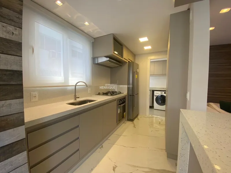 Apartamento de frente para a avenida: 4ª foto da galeria de imagens do imóvel