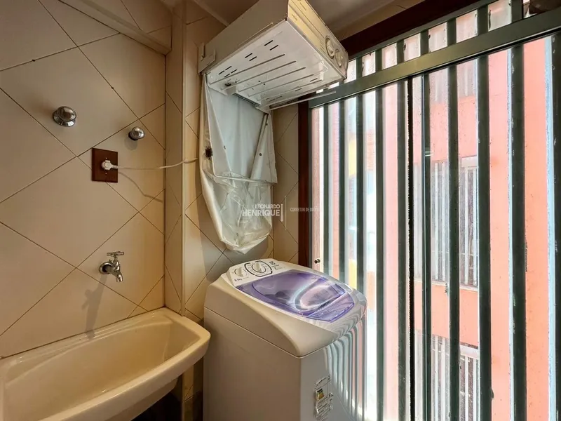 APARTAMENTO À VENDA  DE FRENTE PARA PRAÇA: 11ª foto da galeria de imagens do imóvel