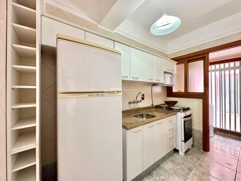 APARTAMENTO À VENDA  DE FRENTE PARA PRAÇA: 9ª foto da galeria de imagens do imóvel