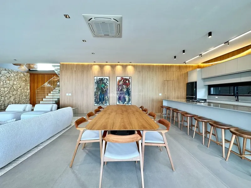 ESPETACULAR SOBRADO À VENDA EM CONDOMÍNIO FECHADO!: 9ª foto da galeria de imagens do imóvel