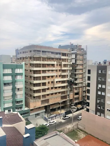 Apartamento no Ed PEDRO H: 2ª foto da galeria de imagens do imóvel