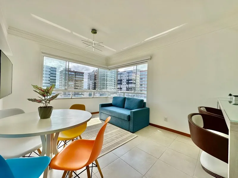 APARTAMENTO DE FRENTE PARA PRAÇA !!!: 8ª foto da galeria de imagens do imóvel