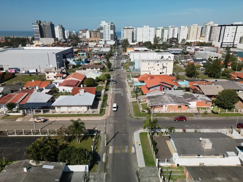 CASA À VENDA: 4ª foto da galeria de imagens do imóvel