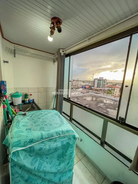 Vista privilegiada para rua.: 7ª foto da galeria de imagens do imóvel