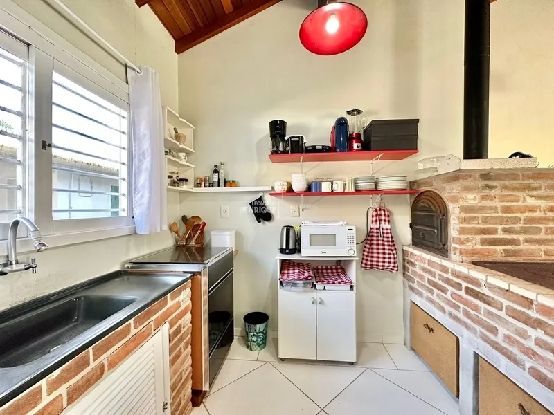 FRENTE MAR, APENAS 1 QUADRA DO MAR!!!: 16ª foto da galeria de imagens do imóvel