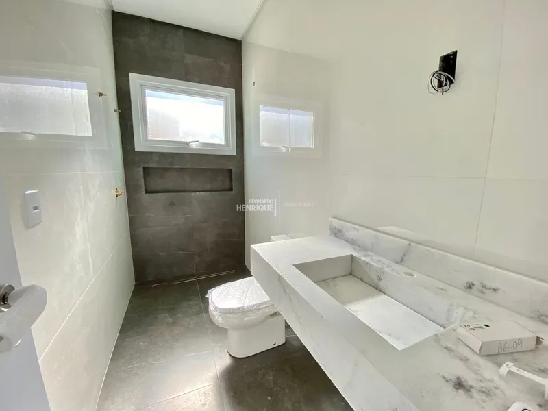 Casa Em condomínio com 4 suítes: 22ª foto da galeria de imagens do imóvel