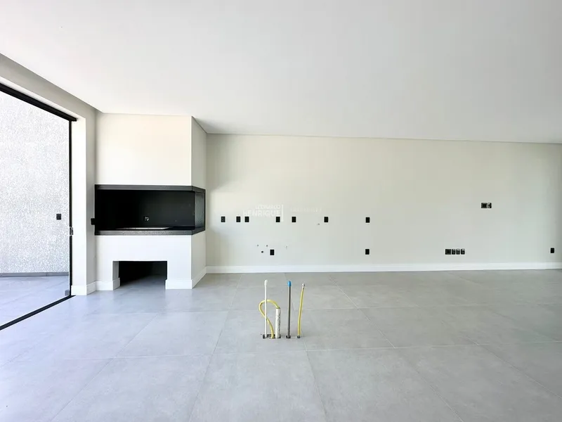 SOBRADO À VENDA  CONDADO DE CAPÃO: 5ª foto da galeria de imagens do imóvel