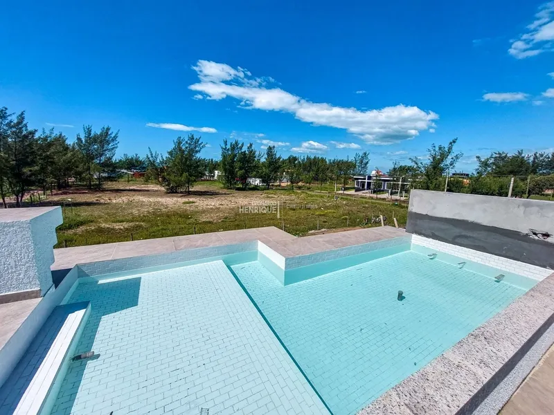 Casa três dormitórios Neoclássica: 13ª foto da galeria de imagens do imóvel