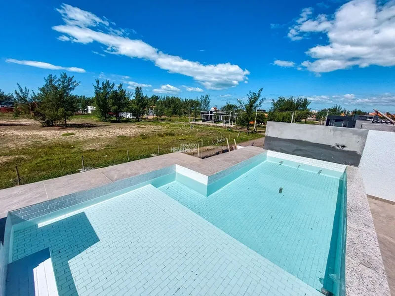 Casa três dormitórios Neoclássica: 15ª foto da galeria de imagens do imóvel