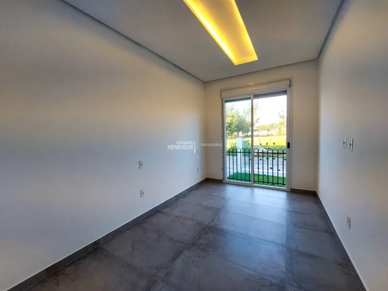 Casa três dormitórios Neoclássica: 30ª foto da galeria de imagens do imóvel