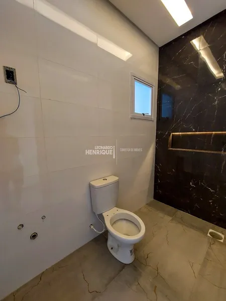 Casa três dormitórios Neoclássica: 25ª foto da galeria de imagens do imóvel