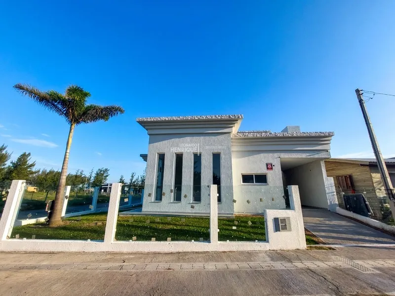 Casa três dormitórios Neoclássica: 4ª foto da galeria de imagens do imóvel