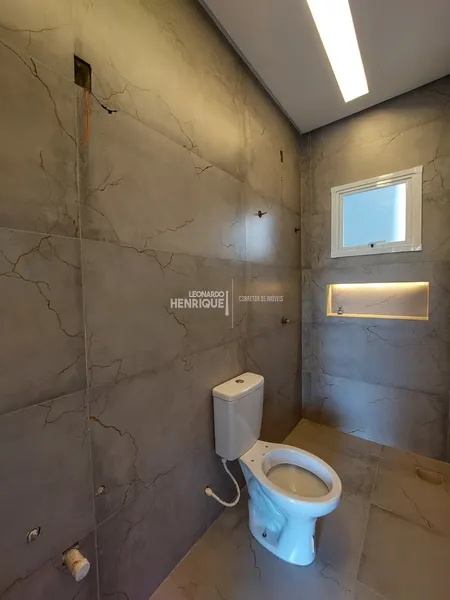 Casa três dormitórios Neoclássica: 28ª foto da galeria de imagens do imóvel