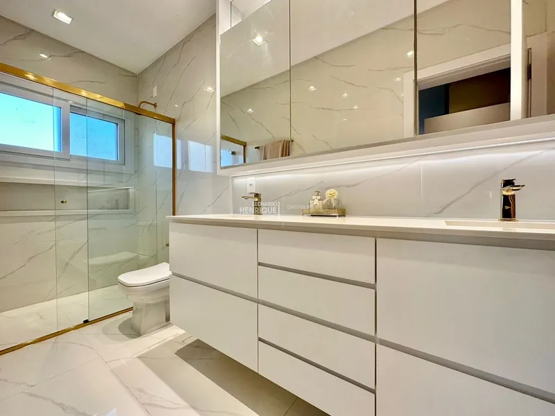 Sobrado cinematográfico finamente mobiliado e decorado: 26ª foto da galeria de imagens do imóvel