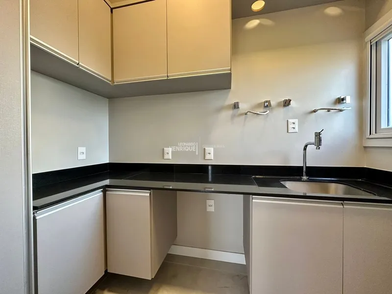 Sobrado cinematográfico finamente mobiliado e decorado: 3ª foto da galeria de imagens do imóvel