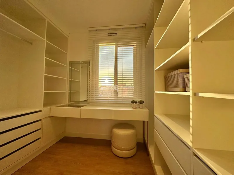 Sobrado cinematográfico finamente mobiliado e decorado: 18ª foto da galeria de imagens do imóvel