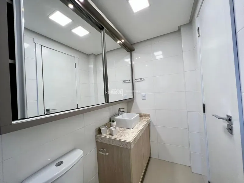 LINDO APARTAMENTO DE DOIS DORMITÓRIOS: 12ª foto da galeria de imagens do imóvel