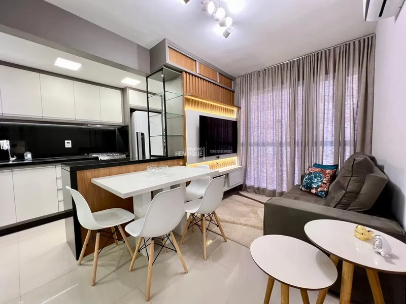 LINDO APARTAMENTO DE DOIS DORMITÓRIOS: 1ª foto da galeria de imagens do imóvel