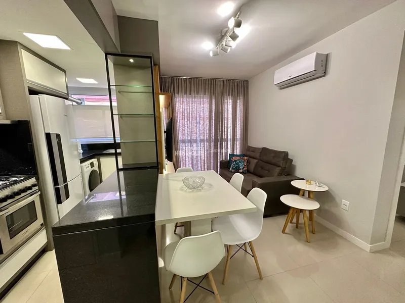 LINDO APARTAMENTO DE DOIS DORMITÓRIOS: 4ª foto da galeria de imagens do imóvel