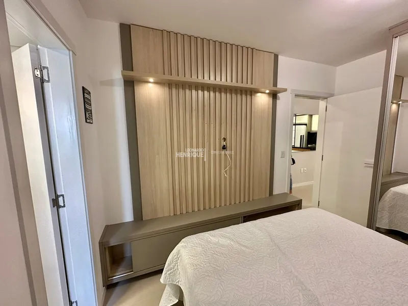 LINDO APARTAMENTO DE DOIS DORMITÓRIOS: 28ª foto da galeria de imagens do imóvel