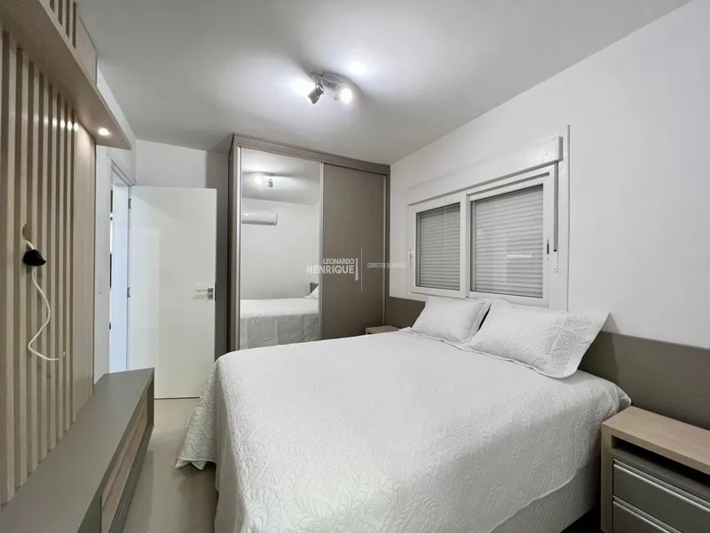 LINDO APARTAMENTO DE DOIS DORMITÓRIOS: 7ª foto da galeria de imagens do imóvel