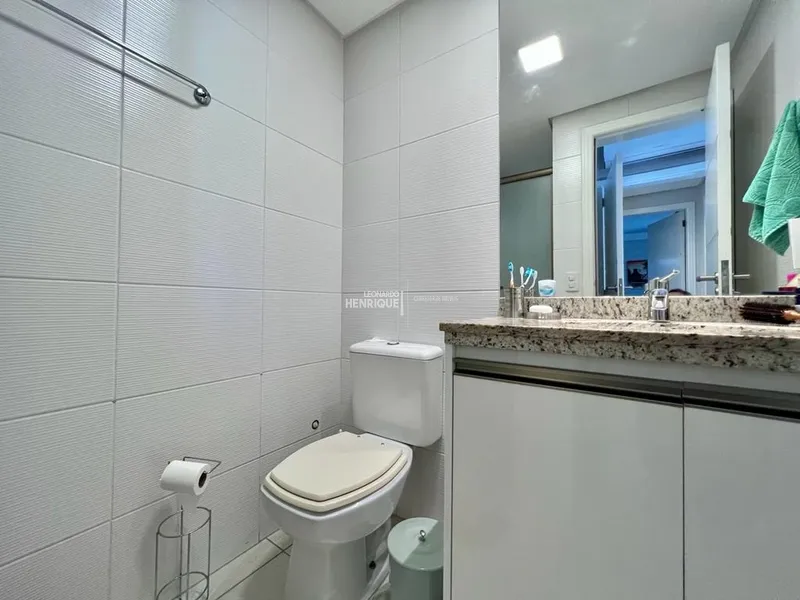 LINDÍSSIMO APARTAMENTO COM VISTA PARA O MAR: 42ª foto da galeria de imagens do imóvel