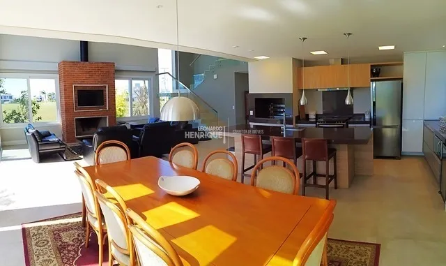 Sobrado no condomínio Enseada: 25ª foto da galeria de imagens do imóvel