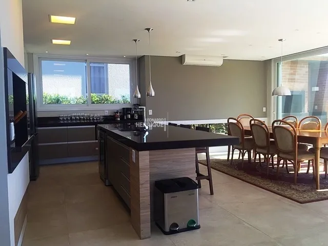 Sobrado no condomínio Enseada: 17ª foto da galeria de imagens do imóvel