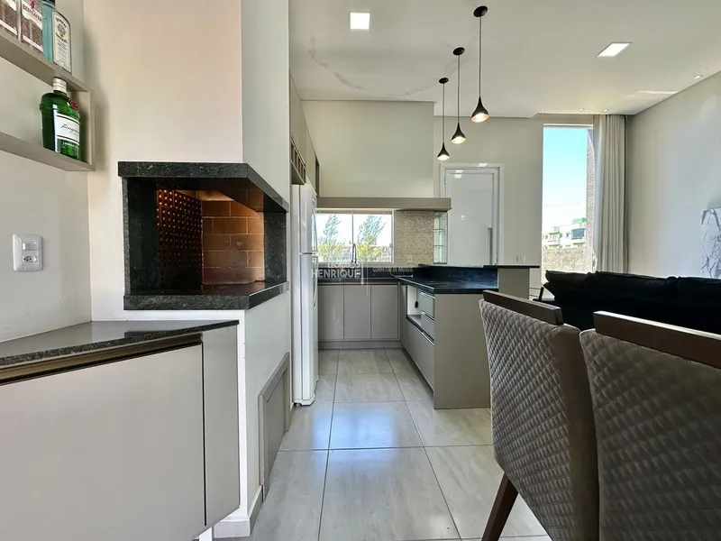 Casa Nova a duas quadras do Mar: 4ª foto da galeria de imagens do imóvel